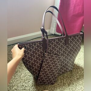 Burgundy Tote with Matching Wristlet